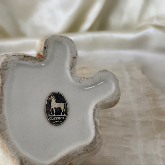 Vintage Parisienne French spaniel dog ceramic figurine beret home decor dog - Picture 5 of 5